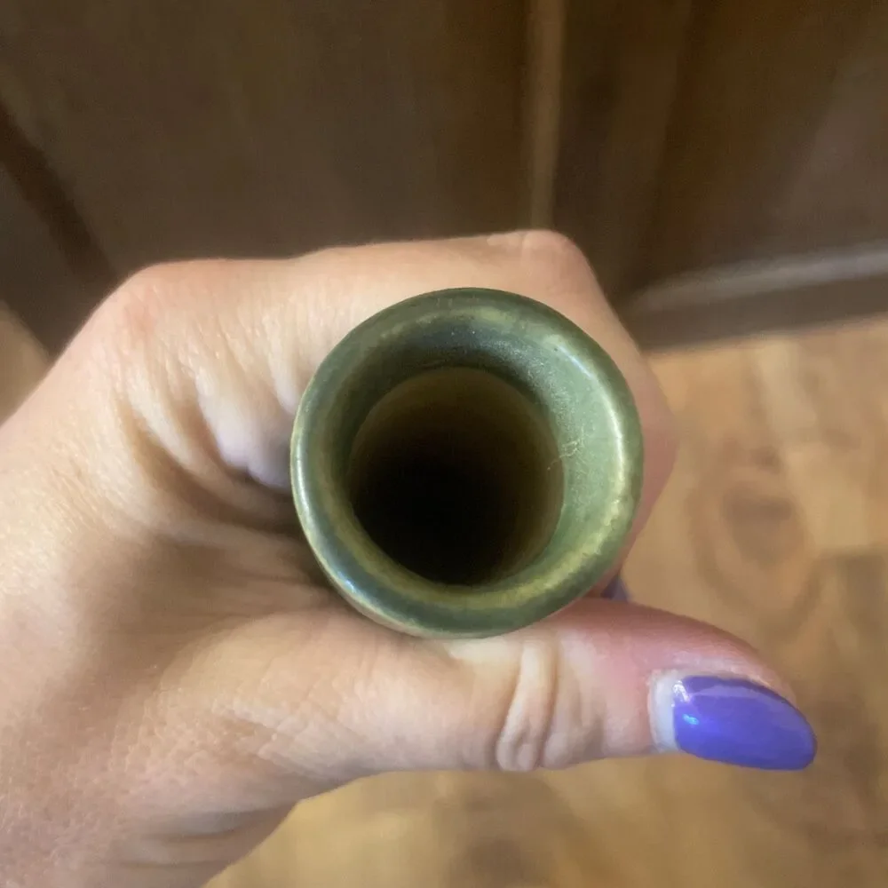 Roseville Bushberry Green Bud Vase 152 - 7 Excellent